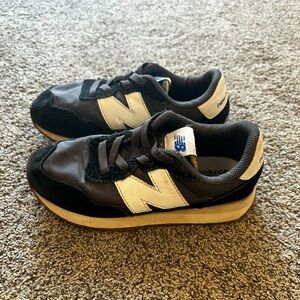 New Balance Kids Black and White Sneakers